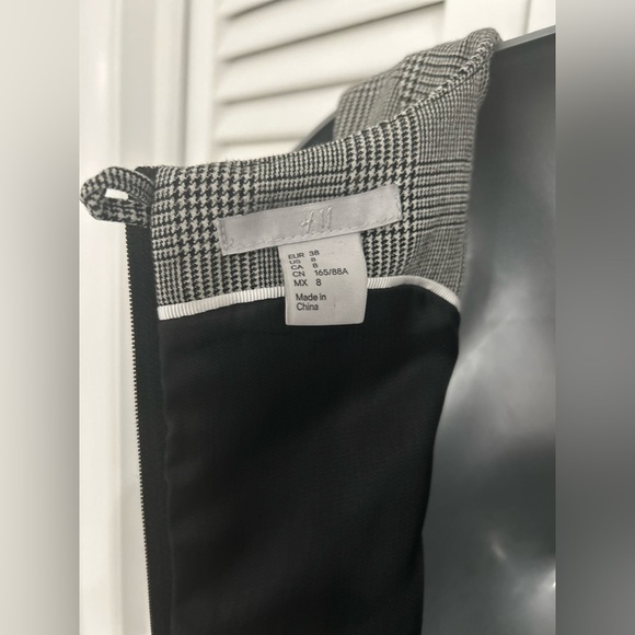 H&M sleeveless dress size 8 - Picture 8 of 8